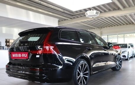 Volvo V60 II, 2023 год, 5 570 000 рублей, 8 фотография