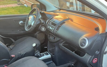 Nissan Note II рестайлинг, 2011 год, 630 000 рублей, 4 фотография