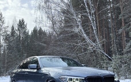 BMW 5 серия, 2017 год, 3 500 000 рублей, 3 фотография