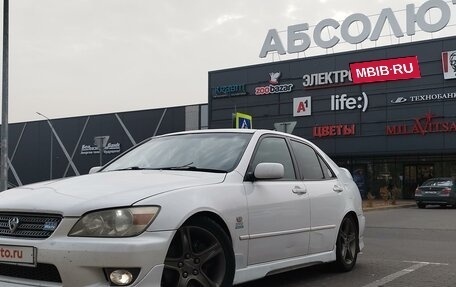 Toyota Altezza, 2001 год, 1 300 000 рублей, 9 фотография