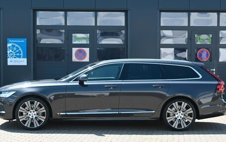 Volvo V90 II, 2024 год, 8 150 000 рублей, 2 фотография