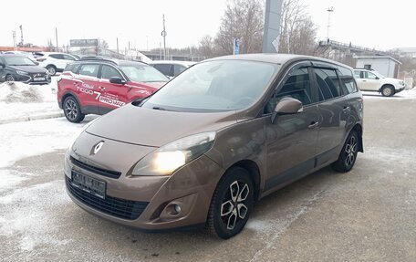 Renault Megane III, 2010 год, 649 000 рублей, 2 фотография