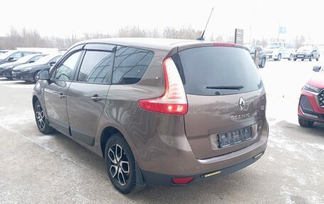 Renault Megane III, 2010 год, 649 000 рублей, 3 фотография