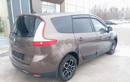 Renault Megane III, 2010 год, 649 000 рублей, 4 фотография