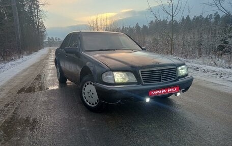 Mercedes-Benz C-Класс, 1995 год, 170 000 рублей, 1 фотография