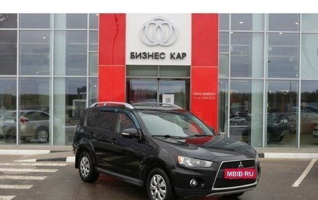 Mitsubishi Outlander III рестайлинг 3, 2010 год, 975 000 рублей, 3 фотография