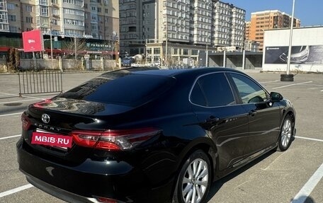 Toyota Camry, 2018 год, 2 300 000 рублей, 7 фотография