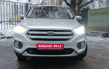 Ford Kuga III, 2019 год, 2 000 000 рублей, 2 фотография