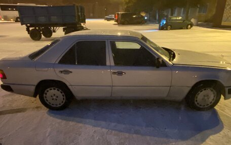 Mercedes-Benz W124, 1989 год, 240 000 рублей, 3 фотография