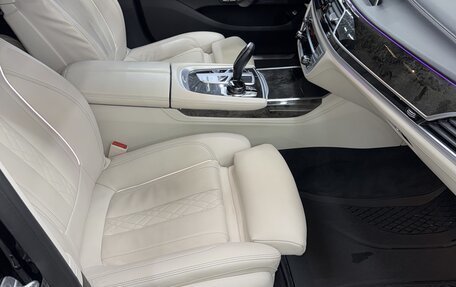 BMW 7 серия, 2017 год, 5 700 000 рублей, 22 фотография