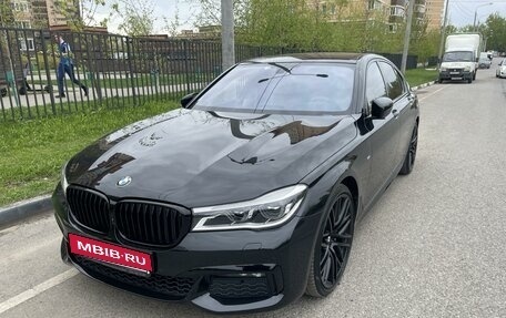 BMW 7 серия, 2017 год, 5 700 000 рублей, 2 фотография