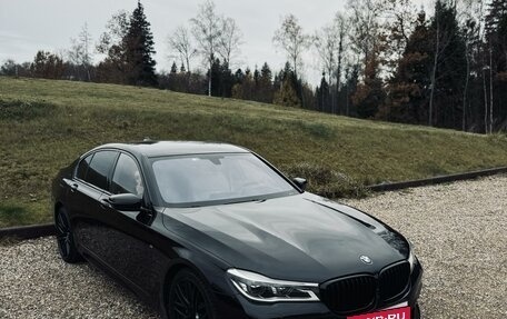 BMW 7 серия, 2017 год, 5 700 000 рублей, 19 фотография