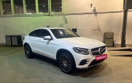 Mercedes-Benz GLC Coupe, 2017 год, 5 699 000 рублей, 3 фотография