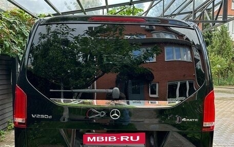 Mercedes-Benz V-Класс, 2017 год, 5 380 000 рублей, 14 фотография