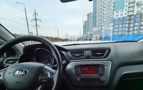 KIA Rio III рестайлинг, 2015 год, 990 000 рублей, 8 фотография