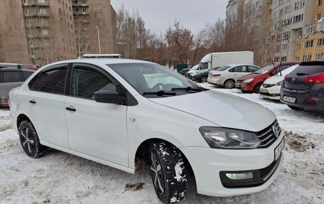 Volkswagen Polo VI (EU Market), 2016 год, 795 000 рублей, 5 фотография