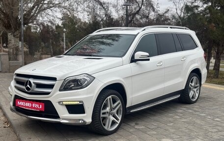 Mercedes-Benz GL-Класс, 2013 год, 3 890 000 рублей, 2 фотография