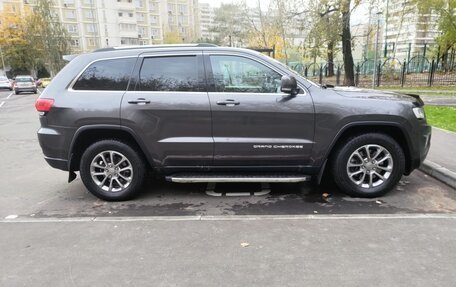 Jeep Grand Cherokee, 2015 год, 2 900 000 рублей, 25 фотография