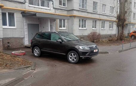 Volkswagen Touareg III, 2015 год, 3 350 000 рублей, 4 фотография