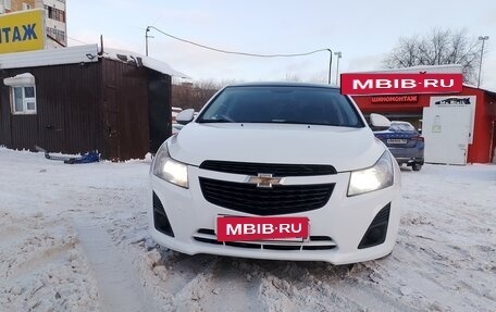 Chevrolet Cruze II, 2013 год, 700 000 рублей, 7 фотография