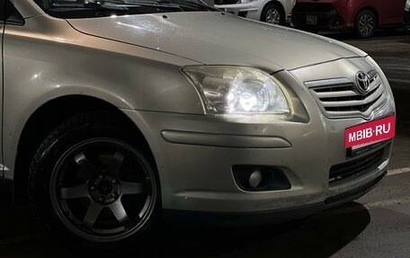 Toyota Avensis III рестайлинг, 2008 год, 800 000 рублей, 5 фотография