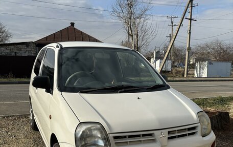 Mitsubishi Minica VIII, 2004 год, 310 000 рублей, 1 фотография