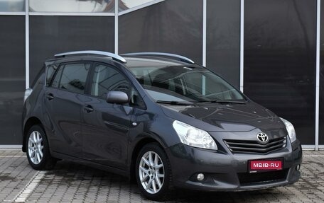 Toyota Verso I, 2010 год, 1 360 000 рублей, 1 фотография