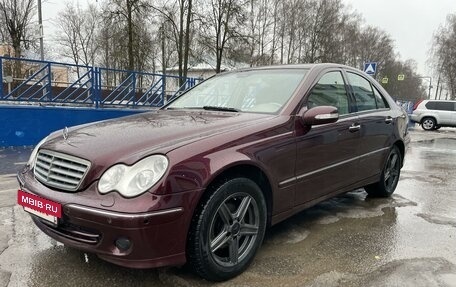 Mercedes-Benz C-Класс, 2006 год, 980 000 рублей, 3 фотография