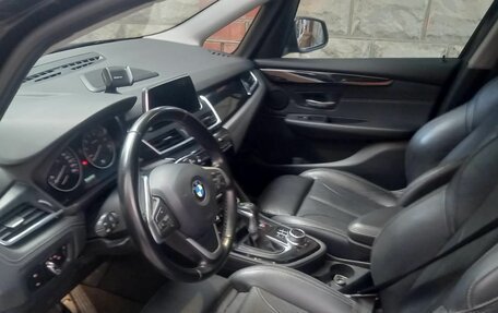 BMW 2 серия Grand Tourer F46 рестайлинг, 2017 год, 2 350 000 рублей, 6 фотография