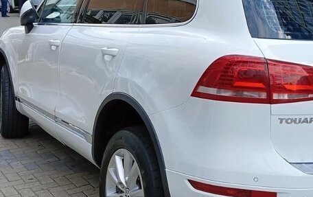 Volkswagen Touareg III, 2012 год, 2 100 000 рублей, 11 фотография