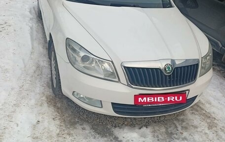 Skoda Octavia, 2011 год, 1 217 000 рублей, 2 фотография