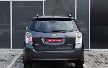 Toyota Verso I, 2010 год, 1 360 000 рублей, 4 фотография