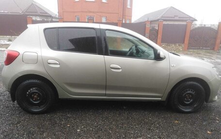 Renault Sandero II рестайлинг, 2014 год, 850 000 рублей, 4 фотография