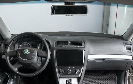 Skoda Octavia, 2010 год, 901 000 рублей, 8 фотография