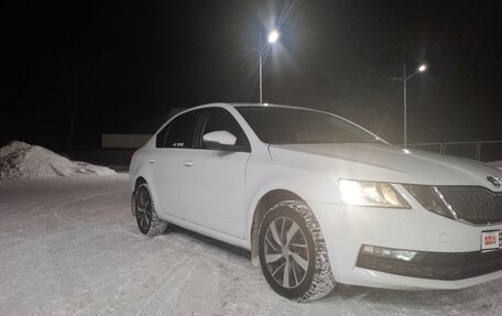 Skoda Octavia, 2018 год, 1 250 000 рублей, 3 фотография