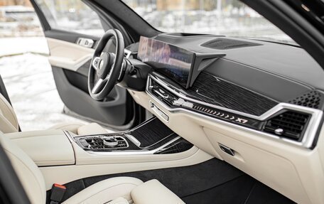 BMW X7, 2024 год, 17 690 000 рублей, 11 фотография