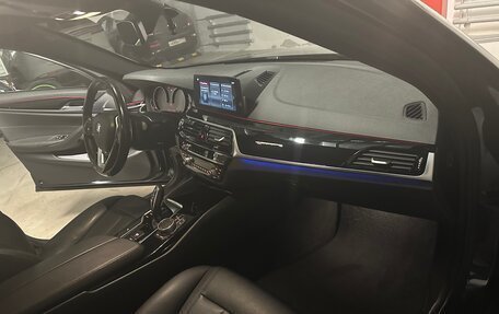 BMW 5 серия, 2018 год, 3 200 000 рублей, 27 фотография