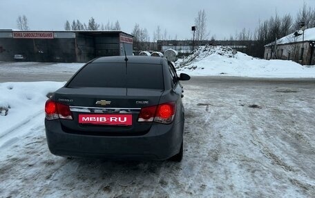 Chevrolet Cruze II, 2010 год, 570 000 рублей, 7 фотография