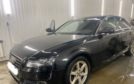 Audi A4, 2010 год, 1 300 000 рублей, 2 фотография