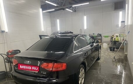 Audi A4, 2010 год, 1 300 000 рублей, 11 фотография