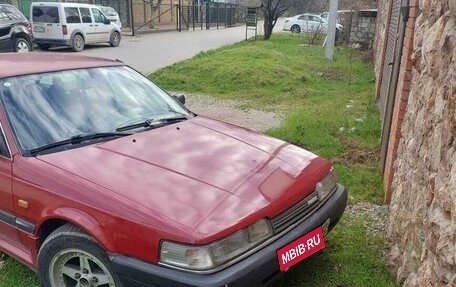 Mazda 626, 1988 год, 200 000 рублей, 6 фотография