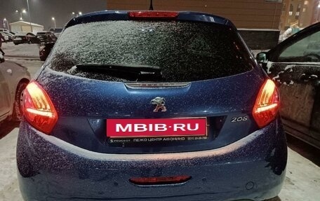 Peugeot 208 II, 2013 год, 850 000 рублей, 4 фотография