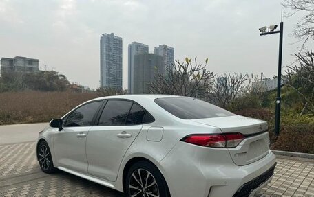 Toyota Corolla, 2021 год, 1 520 000 рублей, 3 фотография