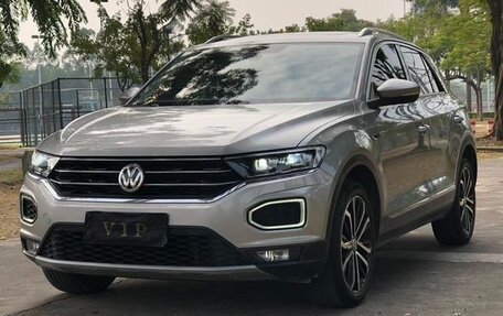 Volkswagen T-Roc I, 2021 год, 1 830 000 рублей, 5 фотография