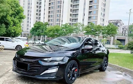 Chevrolet Malibu IX, 2021 год, 2 100 000 рублей, 1 фотография