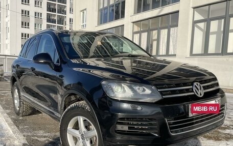 Volkswagen Touareg III, 2012 год, 2 130 000 рублей, 2 фотография