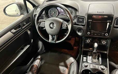 Volkswagen Touareg III, 2012 год, 2 130 000 рублей, 15 фотография