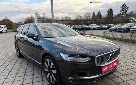 Volvo V90 II, 2023 год, 6 300 000 рублей, 3 фотография