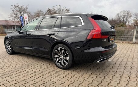 Volvo V60 II, 2021 год, 3 410 000 рублей, 6 фотография