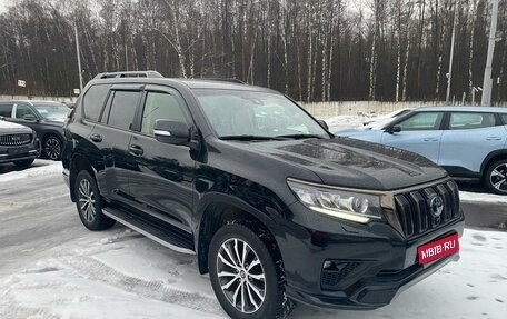 Toyota Land Cruiser Prado 150 рестайлинг 2, 2021 год, 6 990 000 рублей, 1 фотография